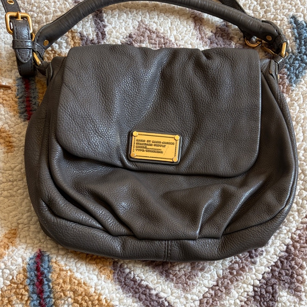 Marc by Marc Jacobs Classic Pebbled Leather Shoulder Bag - Dark grey